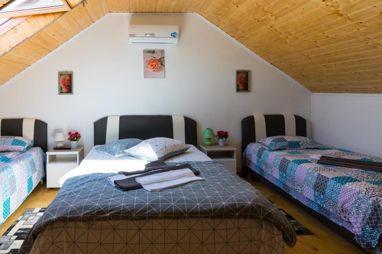 Casa De Vacanta Marya Baia de Fier Ngoại thất bức ảnh