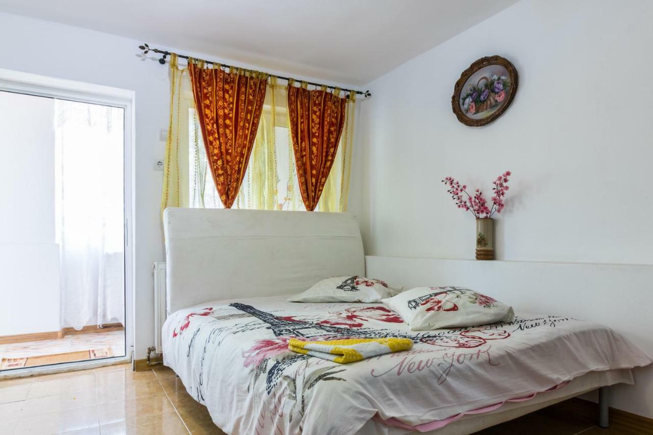 Casa De Vacanta Marya Baia de Fier Ngoại thất bức ảnh