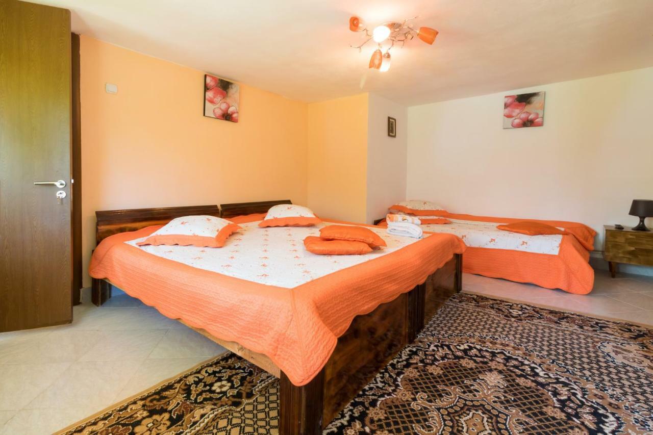Casa De Vacanta Marya Baia de Fier Ngoại thất bức ảnh
