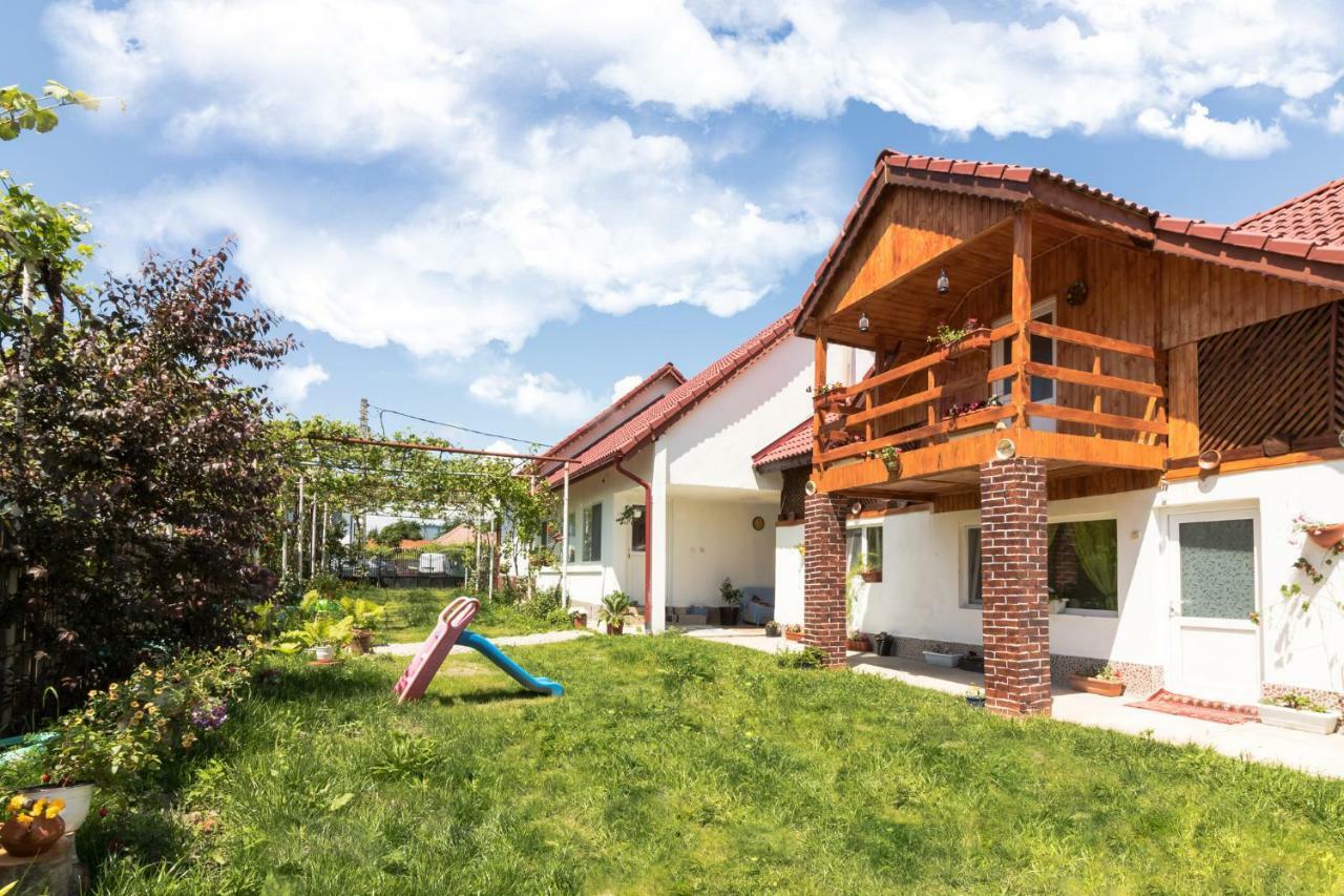 Casa De Vacanta Marya Baia de Fier Ngoại thất bức ảnh